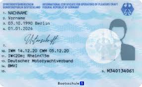Bootsführerschein / Sportbootführerschein (Binnen & See)Bootsführerschein / Sportbootführerschein (Binnen & See) Bootsführerschein / Sportbootführerschein (Binnen & See)